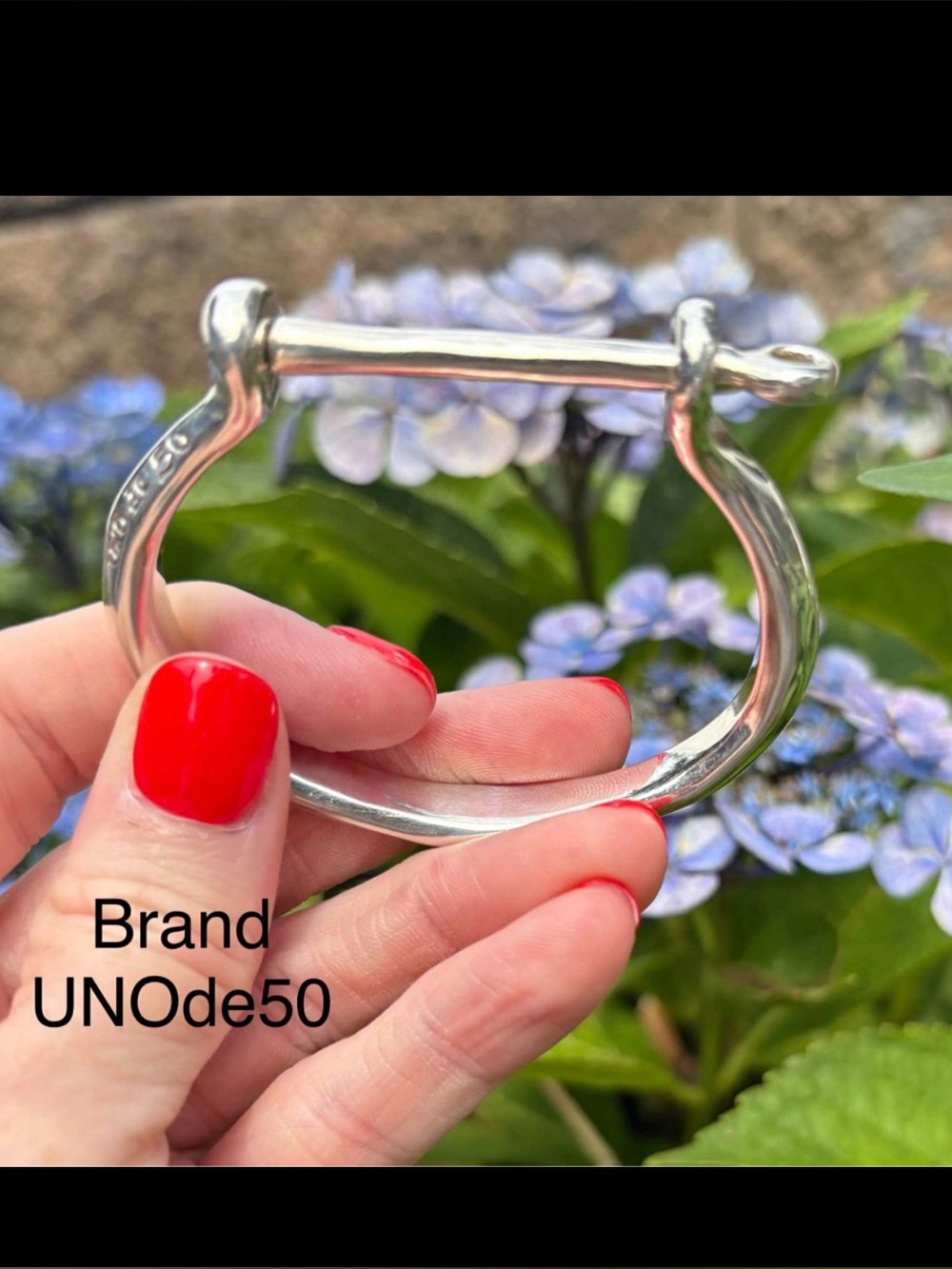 Beautiful Silver solid bangle, like NEW